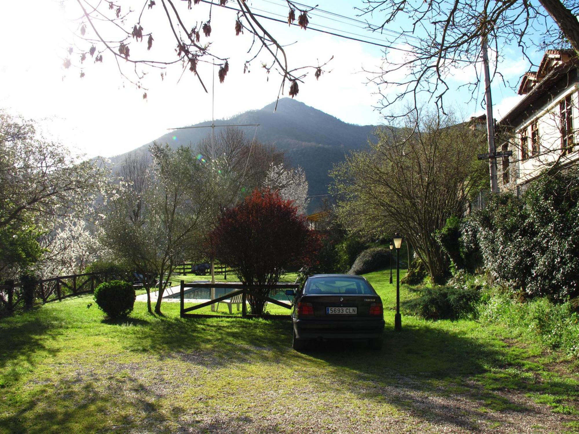 Albergue Turistico Valdebaro Camaleno Luaran gambar