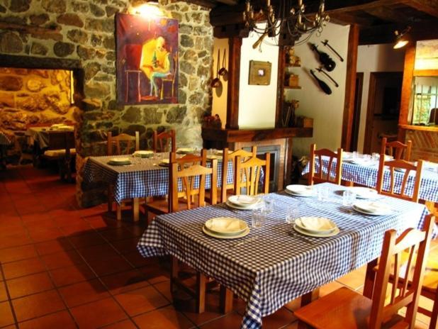 Albergue Turistico Valdebaro Camaleno Luaran gambar